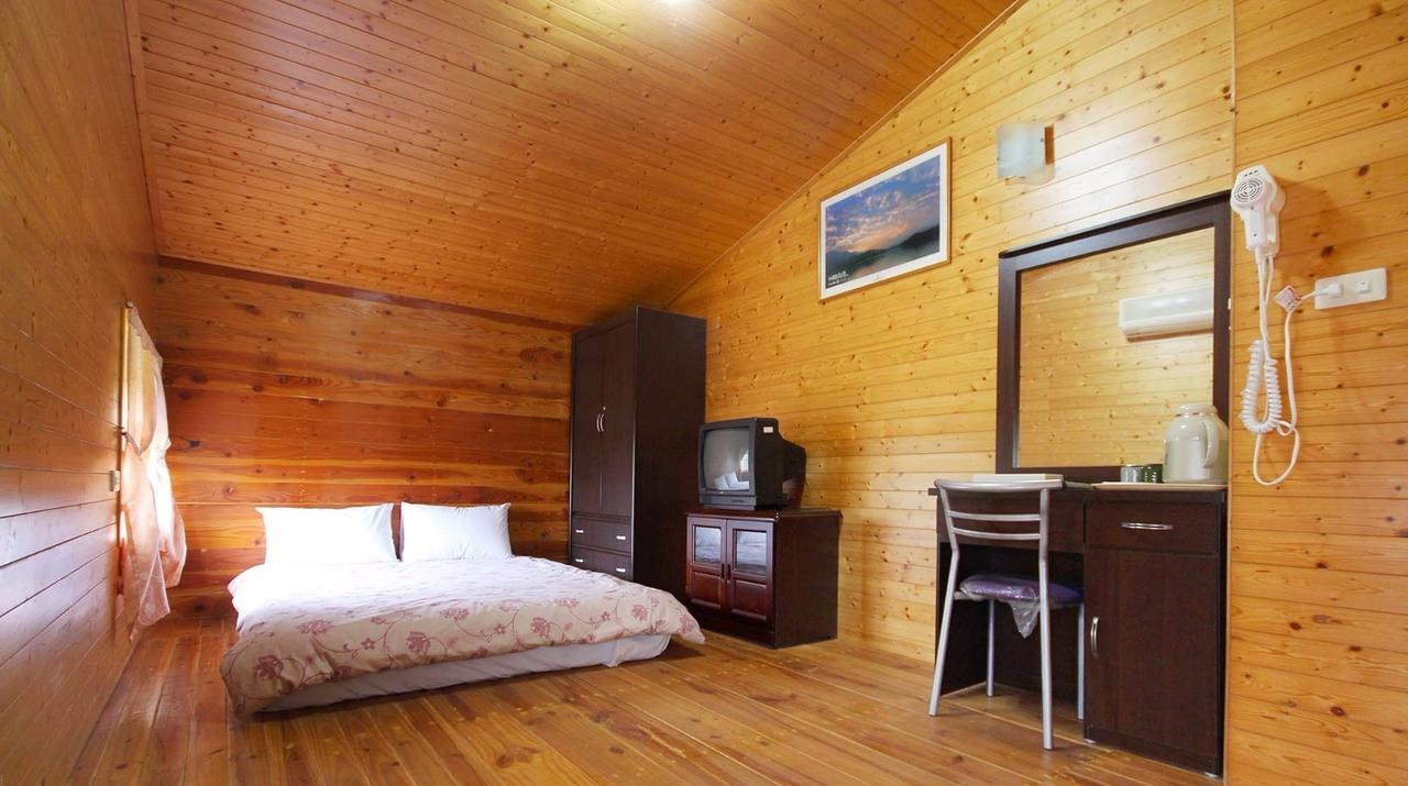 Sun Moon Lake Wild Flower Bed & Breakfast Yuchi Eksteriør bilde