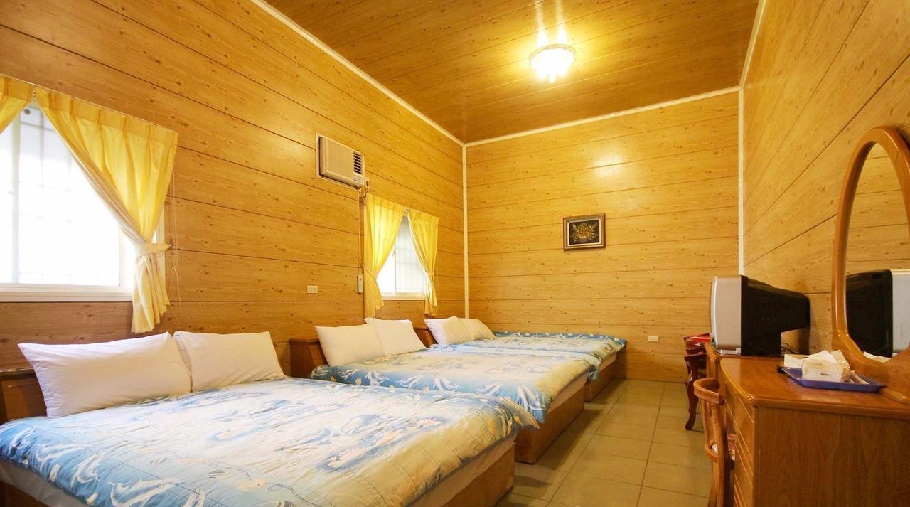 Sun Moon Lake Wild Flower Bed & Breakfast Yuchi Eksteriør bilde